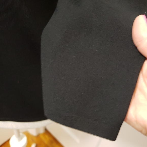 Chico's Black Rayon Blend  Knit Top size Chico's 3, XL classic casual - Picture 3 of 7